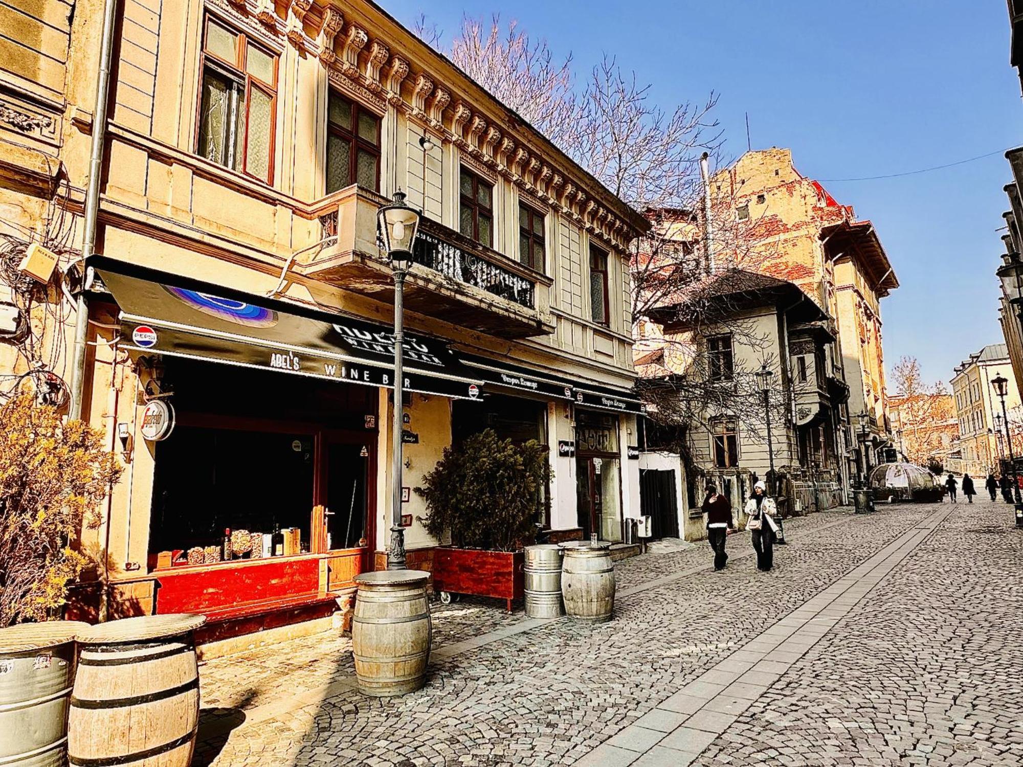 Little In Old Town * Bukarest